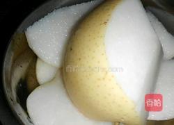 冰糖梨水的做法图解1