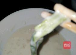 酥炸香椿的做法图解3