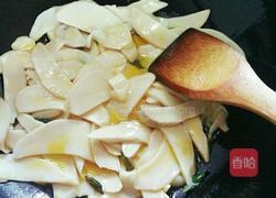 小白菜炒杏鲍菇的做法图解10