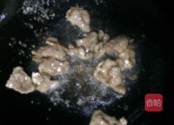 血豆腐肉片炒青蒜的做法图解7