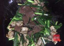 血豆腐肉片炒青蒜的做法图解10