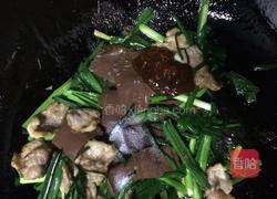 血豆腐肉片炒青蒜的做法图解11