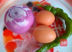 圆葱炒鸡蛋的做法图解1