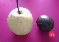 罗汉果炖雪梨的做法图解1