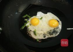 豆瓣酱蛋炒饭的做法图解2