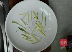 火腿清蒸多宝鱼的做法图解5