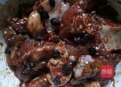 豆鼓蒸排骨的做法图解3