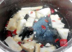 榴莲壳乌鸡汤的做法图解5