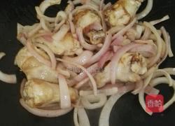 洋葱焖鸡翅根的做法图解5