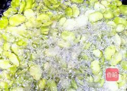 椒盐蚕豆酥的做法图解4