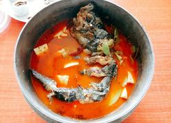 韩式辣酱铁锅炖鱼