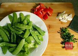 凉拌荷兰豆的做法图解2