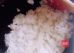 香肠炒饭的做法图解4