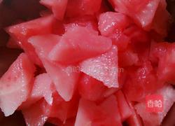 西瓜黄瓜苹果汁的做法图解4