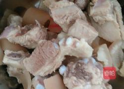 土茯苓山药排骨汤的做法图解5