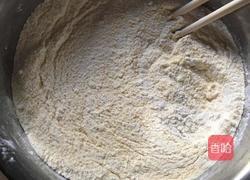 玉米面窝窝头的做法图解3