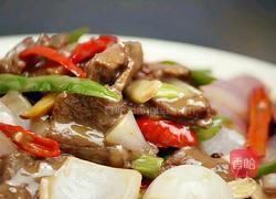 小炒牛肉片的做法图解1