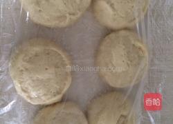 烤面包:萍果馅面包。的做法图解2