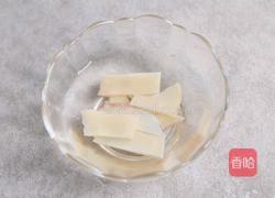 霸王花煲猪骨的做法图解2