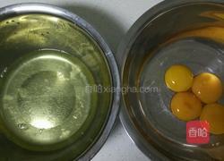 电饭锅蛋糕的做法图解1