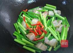 蒜苗炒肉的做法图解6
