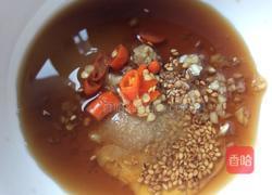 凉拌酸辣蕨根粉的做法图解2