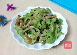 榨菜炒苦瓜的做法图解6