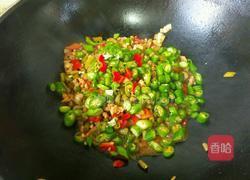 酸豇豆炒肉末的做法图解10
