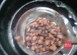 薏米红豆汤的做法图解4