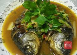 家常红烧小鲫鱼的做法图解5