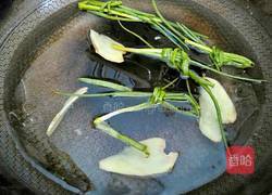 姜葱花生焖猪蹄的做法图解4