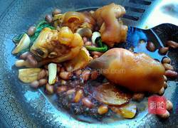 姜葱花生焖猪蹄的做法图解12