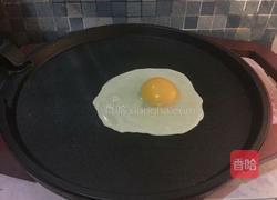 鸡蛋火腿三明治的做法图解2