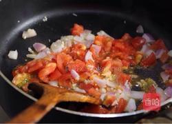番茄意大利面的做法图解3