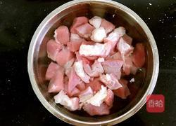 高压锅炖牛肉的做法图解1