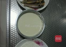 炸小黄鱼的做法图解5