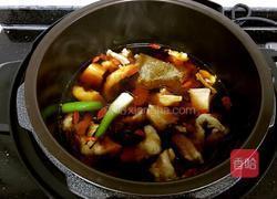 萝卜煨牛腩的做法图解4