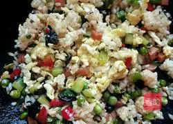 Double pepper fried rice recipe illustration 7