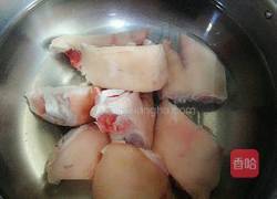 猪脚莲藕汤的做法图解3
