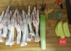 电饭煲卤鸡爪的做法图解1