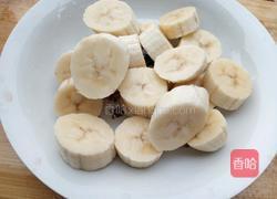 香蕉牛奶冻的做法图解2