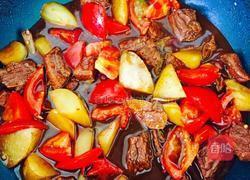 番茄土豆炖牛腩的做法图解4