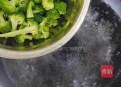 凉拌西兰花的做法图解6