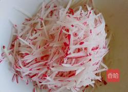 糖醋红水萝卜的做法图解2
