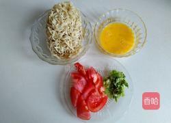 家常番茄鸡蛋面的做法图解1