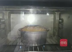 DIY Strawberry Cream Cake Recipe Illustration 11