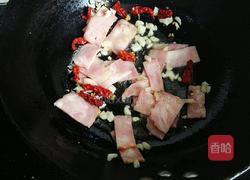 干锅培根手撕包菜的做法图解5
