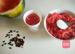 西瓜冰沙的做法图解4
