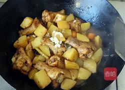 蒜香鸡翅根的做法图解8