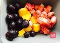 自制简易鲜果冰的做法图解1